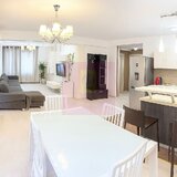 Apartament spectaculos cu 3 camere si 100 mp de terase – Pipera | Erou